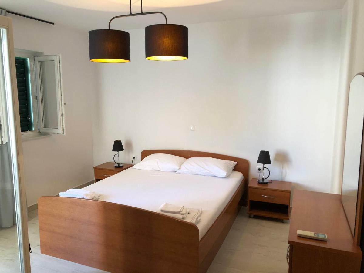 Apartamento Adriatic House Novalja Exterior foto
