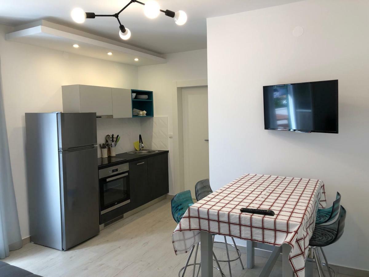 Apartamento Adriatic House Novalja Exterior foto